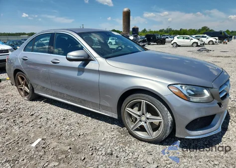 2015 Mercedes-Benz C 300 from USA, damaged, VIN 55SWF4JB4FU055513